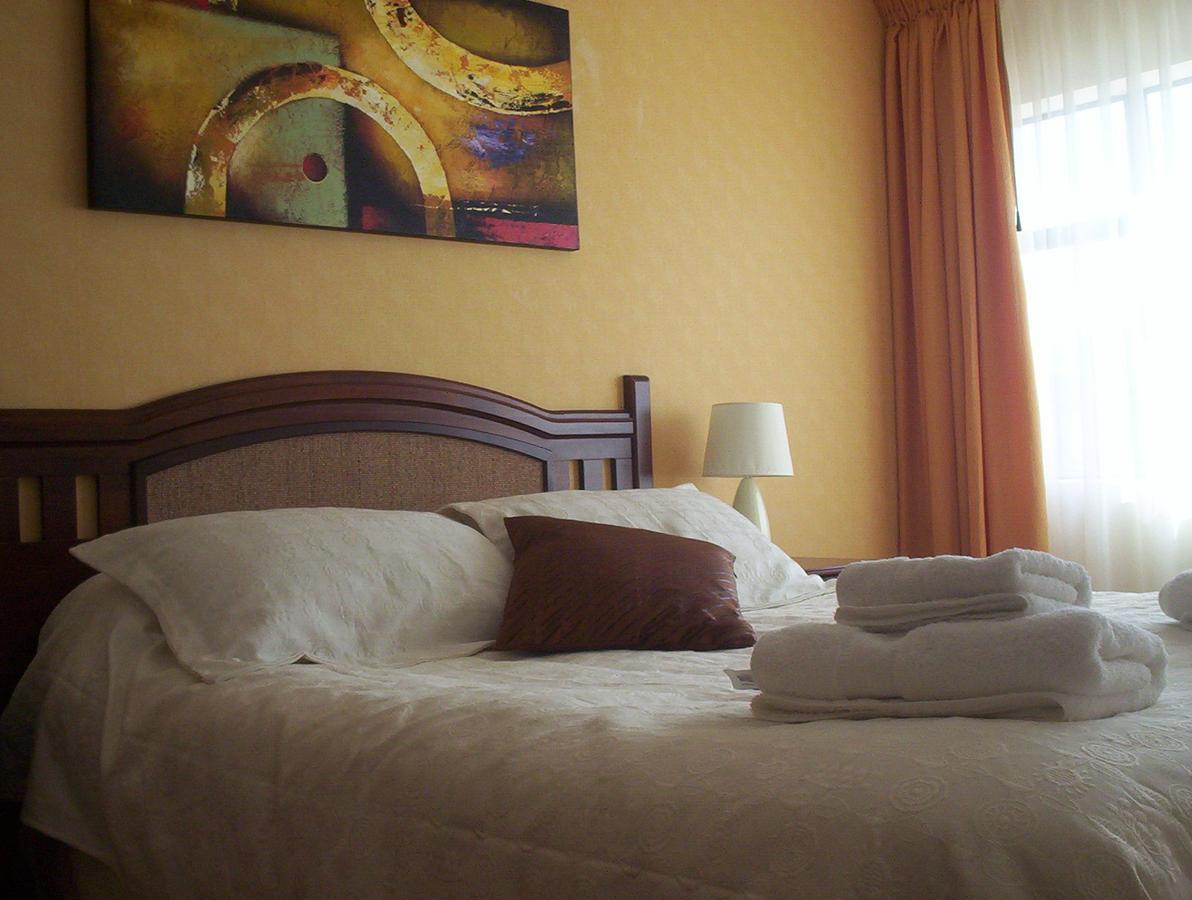 Hostal Don Guillermo ปวยร์โตนาตาเลส ภายนอก รูปภาพ